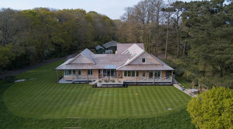 Timberframe home, Bosham Hoe